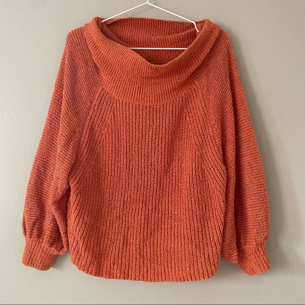 Free People turtle neck top | Size S